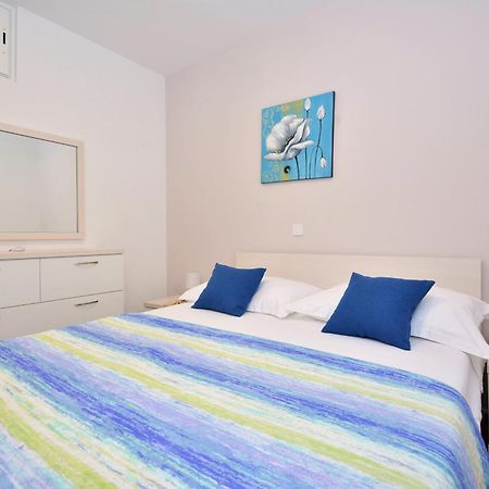 Seas The Day Apartments Podstrana Buitenkant foto