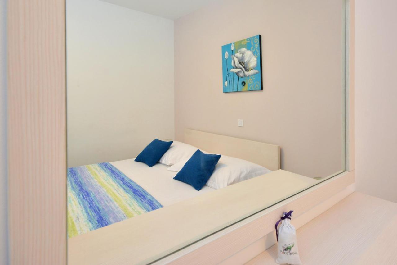 Seas The Day Apartments Podstrana Buitenkant foto